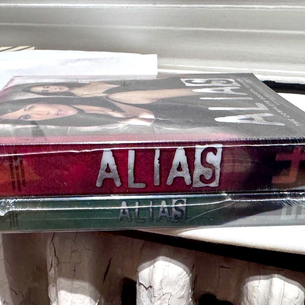 🕶️ Alias Seasons 4 & 5 DVD Bundle 💥 Factory Sealed Jennifer Garner Spy Series - Picture 15 of 16